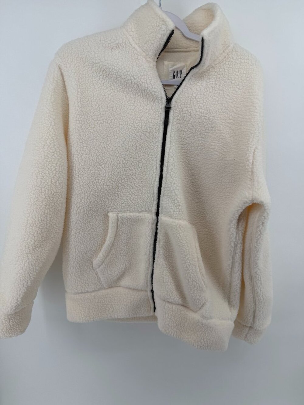 Women's GAP Sherpa zip up Jacket size Medium